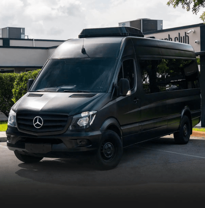 mercedes-benz-sprinter-party-bus-min-qg05saialx99gjcaj7s9ejgjztgu930pwqcakozbic